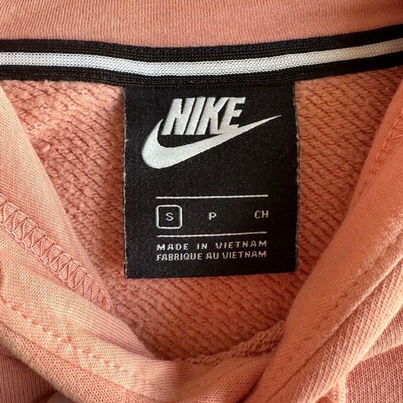 Women’s Nike sweatshirt - Picture 2 of 4
